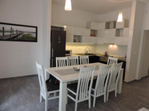 Отель Apartments Lori  Биоград На Мору